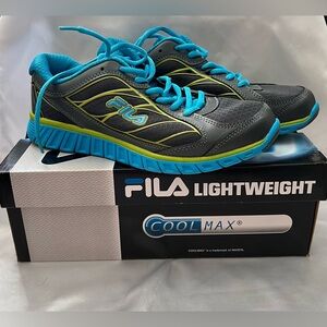 Women Fila Lightweight Cool Max Sneakers
